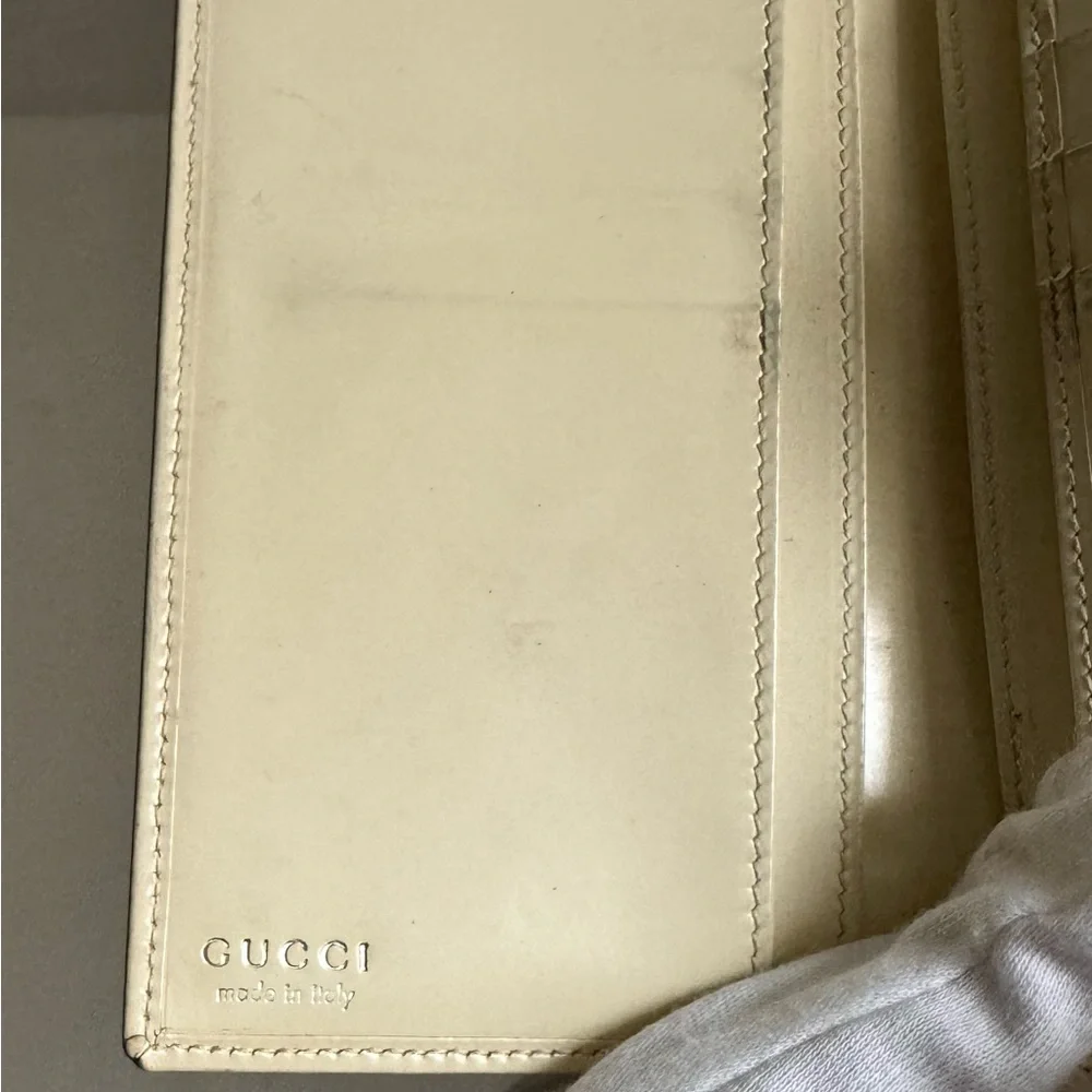 Gucci Women's Tom Ford Interlocking GG White Patent Leather Continental Wallet